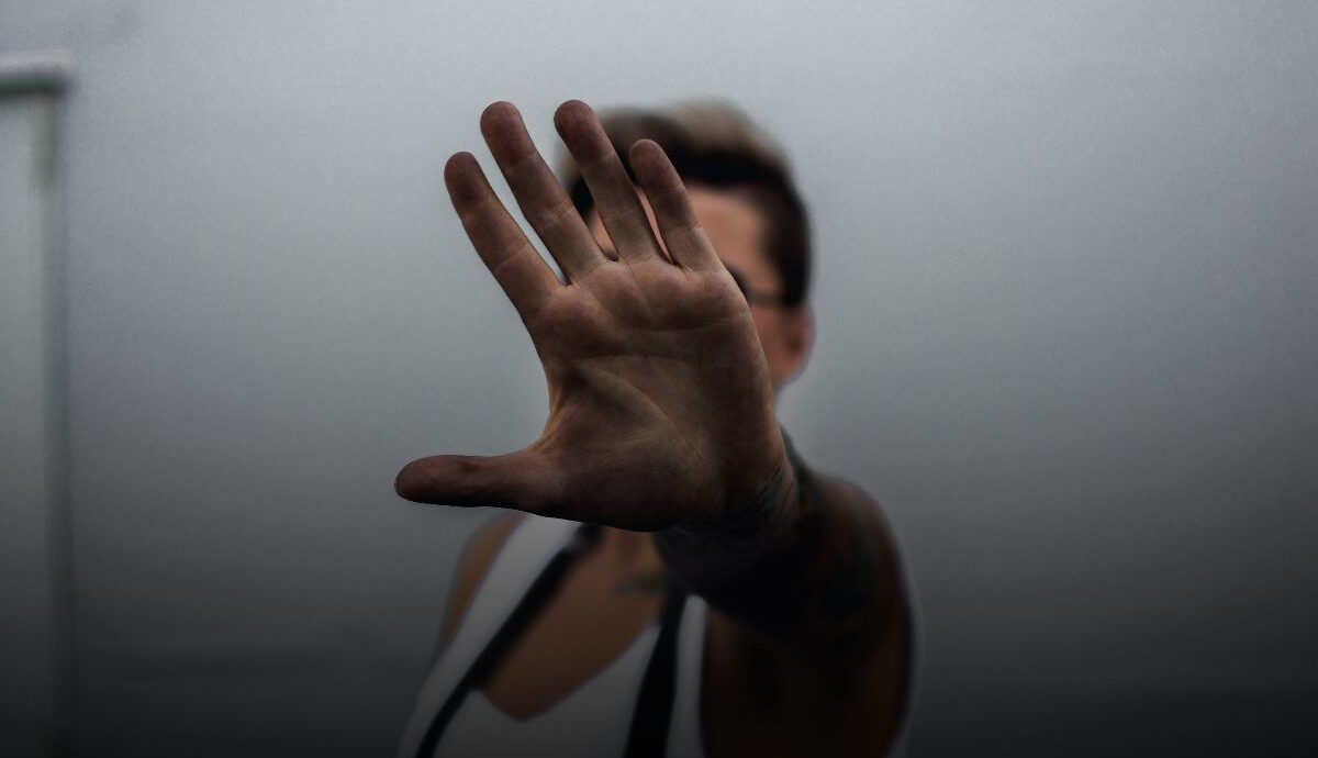 confrontación y defensa